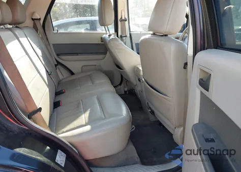 2011 Ford Escape Xlt from USA, damaged, VIN 1FMCU0DG1BKA04036